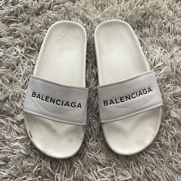 BALENCIAGA | White Leather Logo Slides - Picture 3 of 14